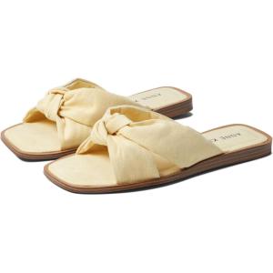 Anne Klein Women’s Deanna Flat Sandal(Yellow)