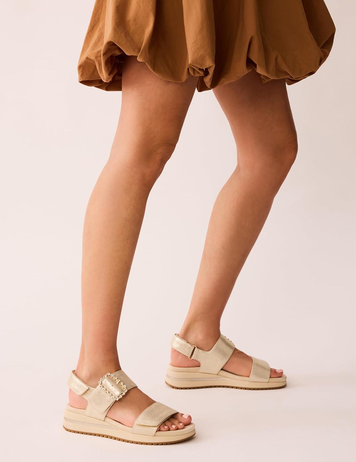 imageAnne Klein Womens Evantic SandalLight Gold