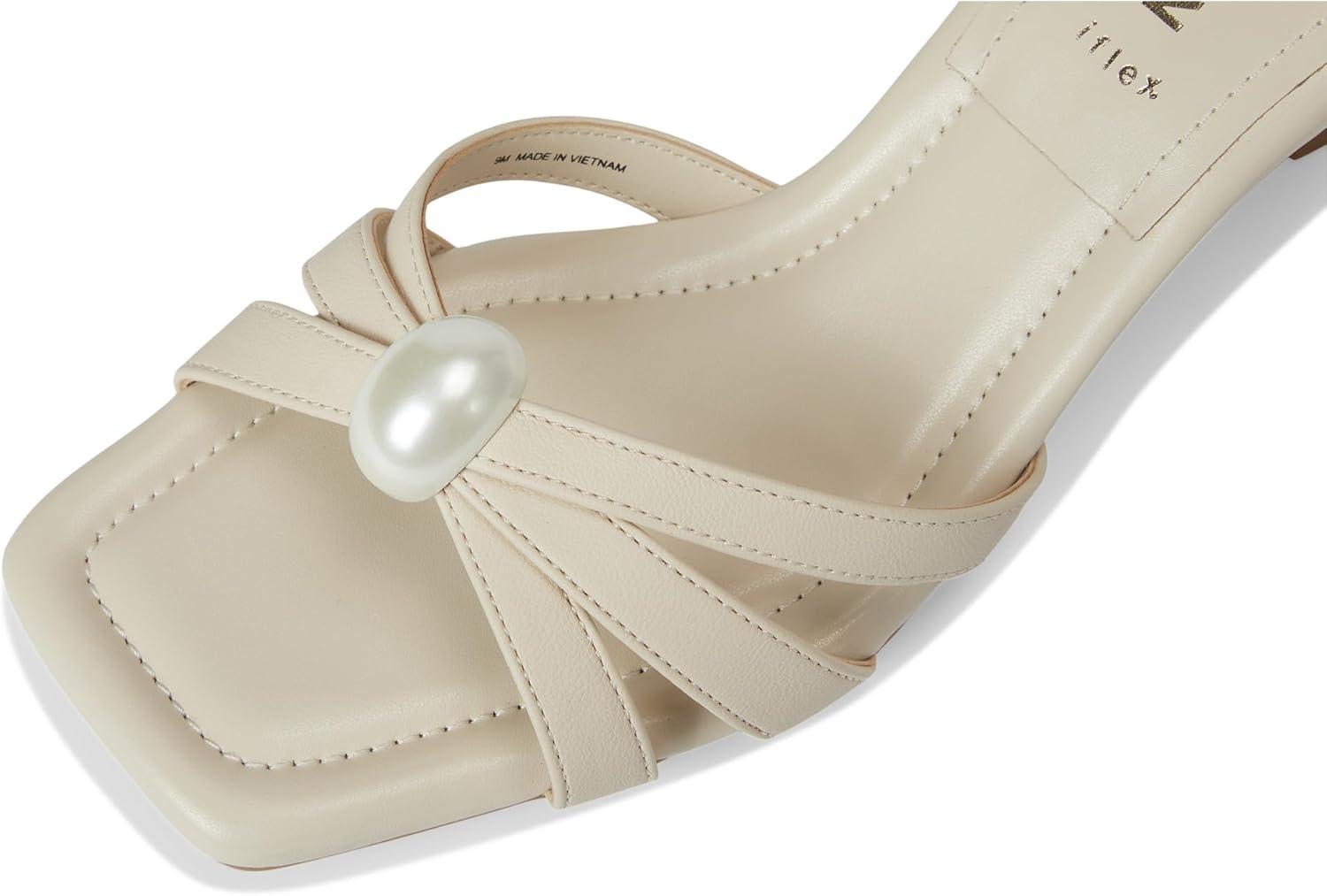 imageAnne Klein Womens Jonelle PumpBone
