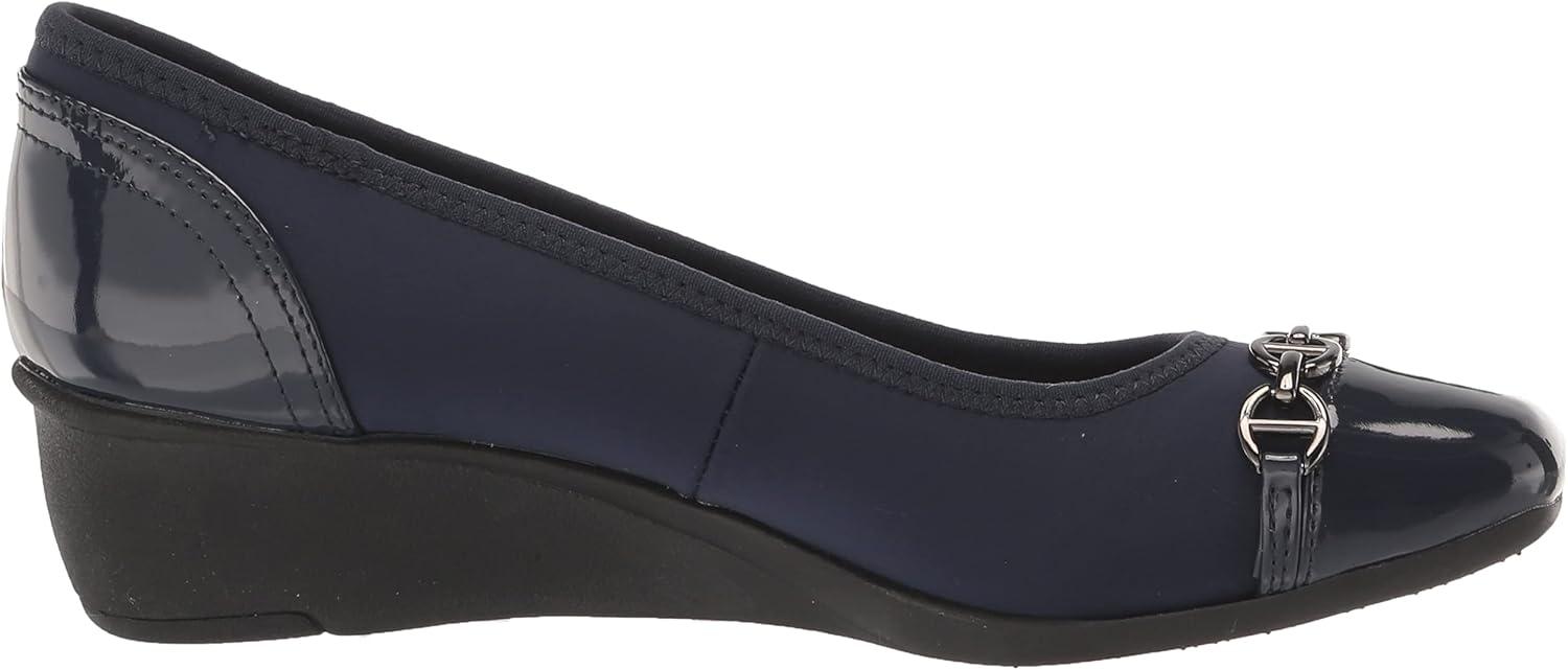 imageAnne Klein Womens Webster PumpNavy Multi