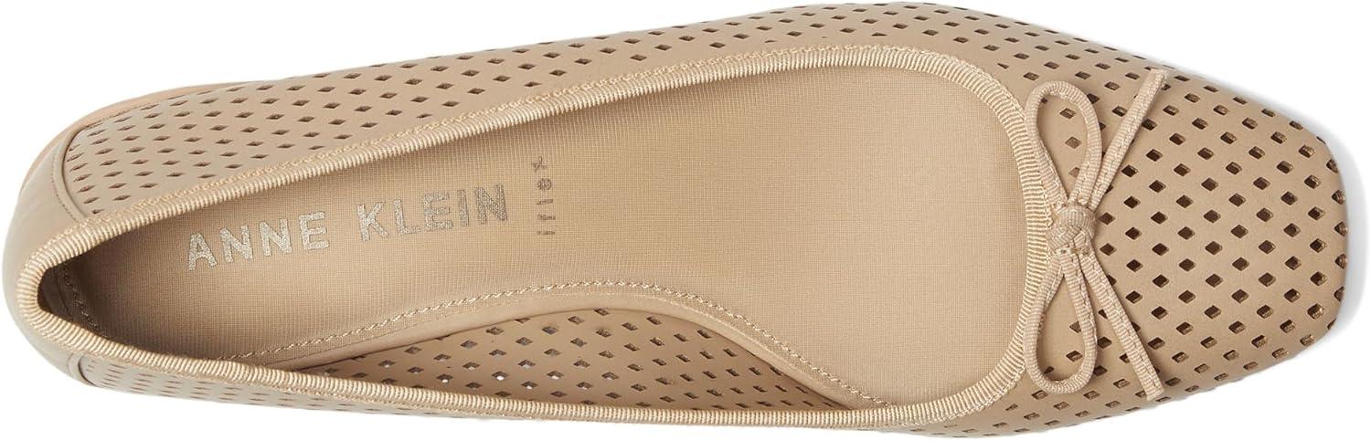 imageAnne Klein Womens WinsletBiscotti
