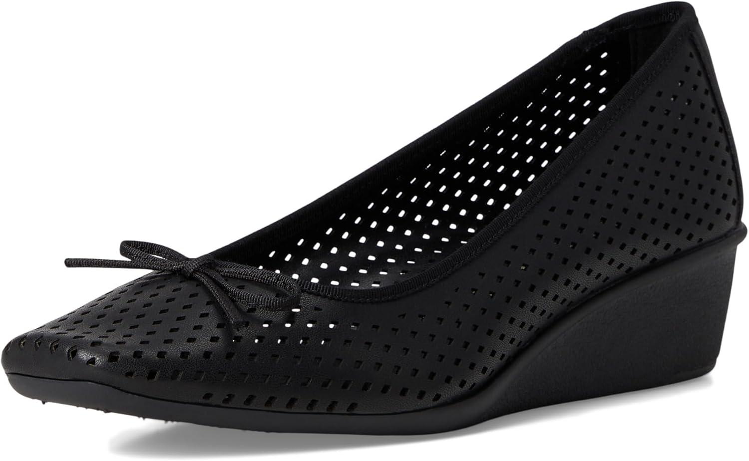 imageAnne Klein Womens WinsletBlack Smooth