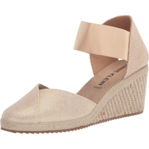 Anne Klein Women’s Zoey Wedge Sandal(Natural/Gold)