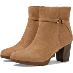 Anne Klein Women’s Romi(Natural Suede)